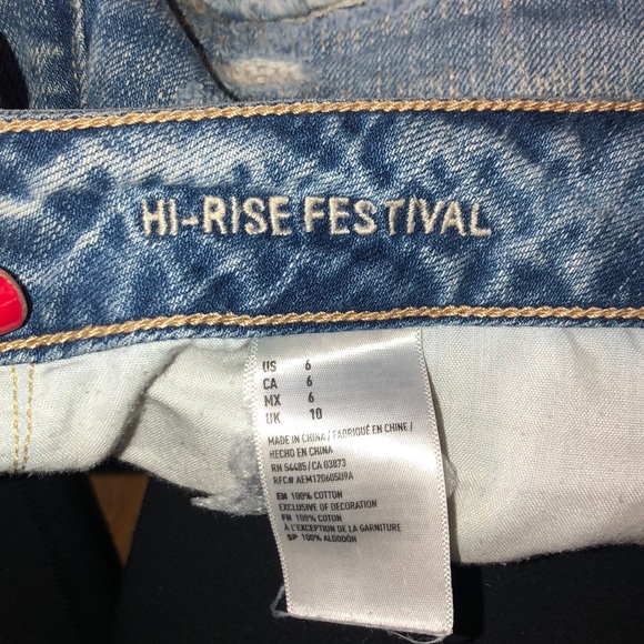 High rise jean shorts, Size 6 - Picture 4 of 4